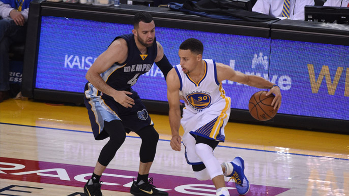 Michael Jordan Vs. Stephen Curry: Is Curry Catching Up To The 