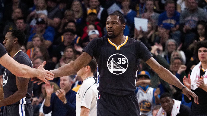Durant joins Curry and 73-win Golden State Warriors