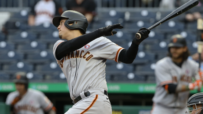 Giants get one first baseman back and shuffle the roster – KNBR